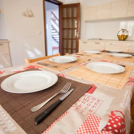 Appartement Ilaria *